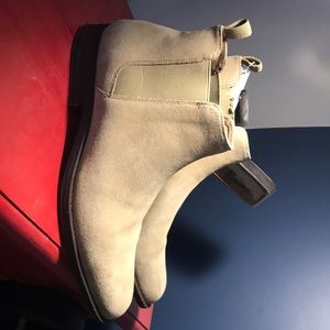 Aldo Chelsea boots